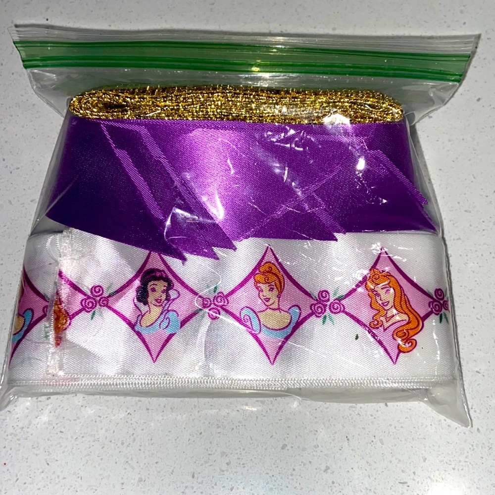 Vintage Disney ribbon set